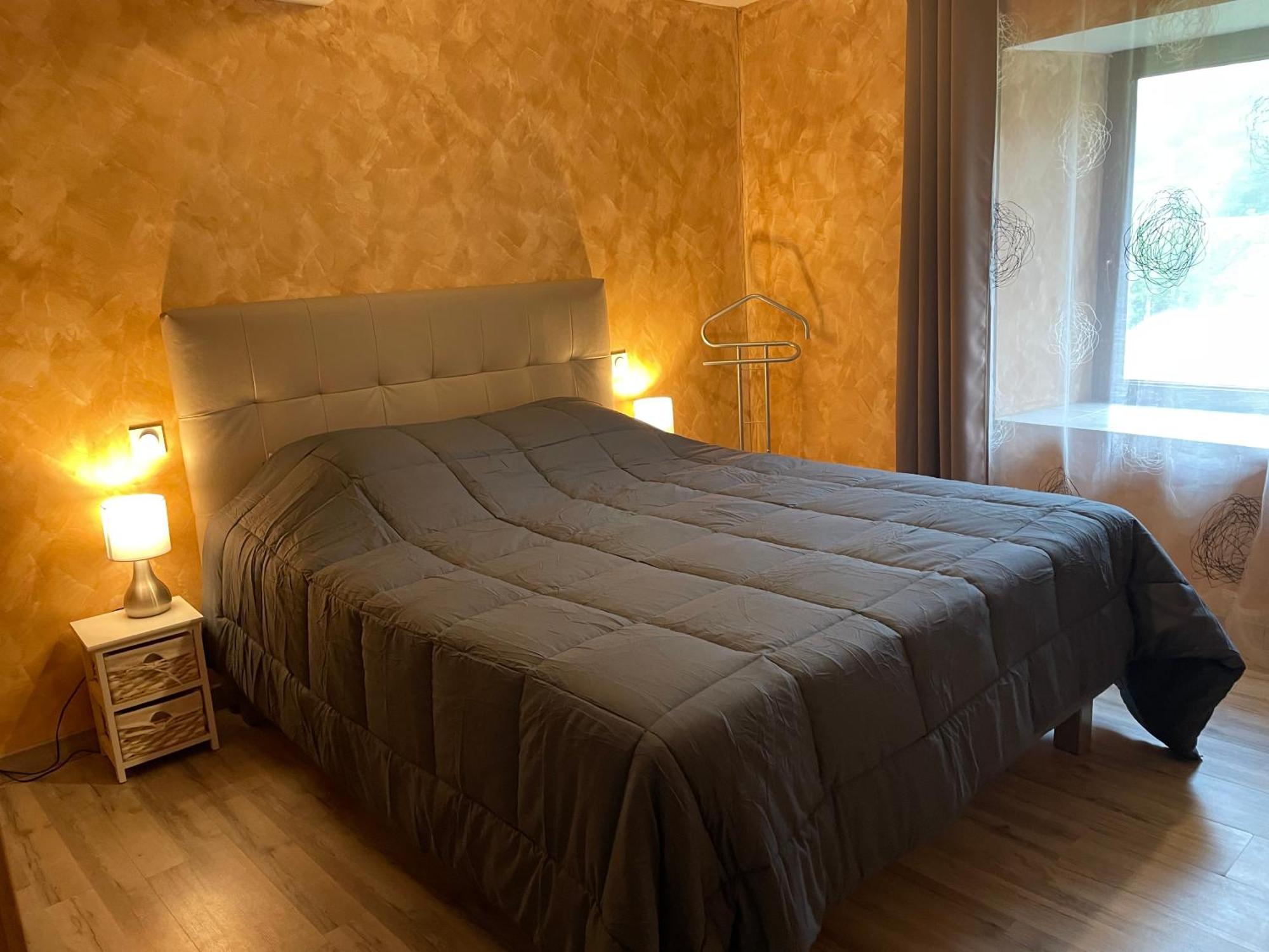 Chambre D'Hotes Cadravals Belcastel Aveyron Exterior foto